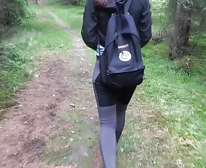 Hiking adventures banging bouncy backside hiker next to the tree with cumhot on her arse