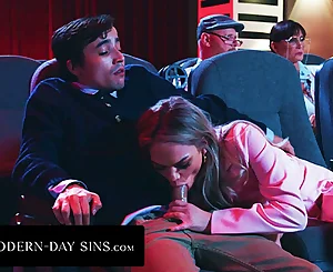 MODERN-DAY SINS - All-Natural Exhibitionist Gives Cherry Beau The Finest Vid Theatre Blowjob!