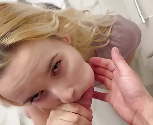 Blondie beauty throating a penis in Point of view