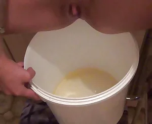 Bucket guzzling in a different way - piss unspoiled